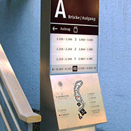 Stele mit akustischem Informationssystem