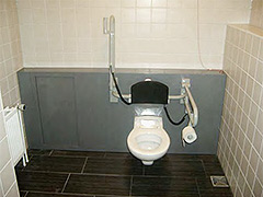 Seitenverstellbares WC-System