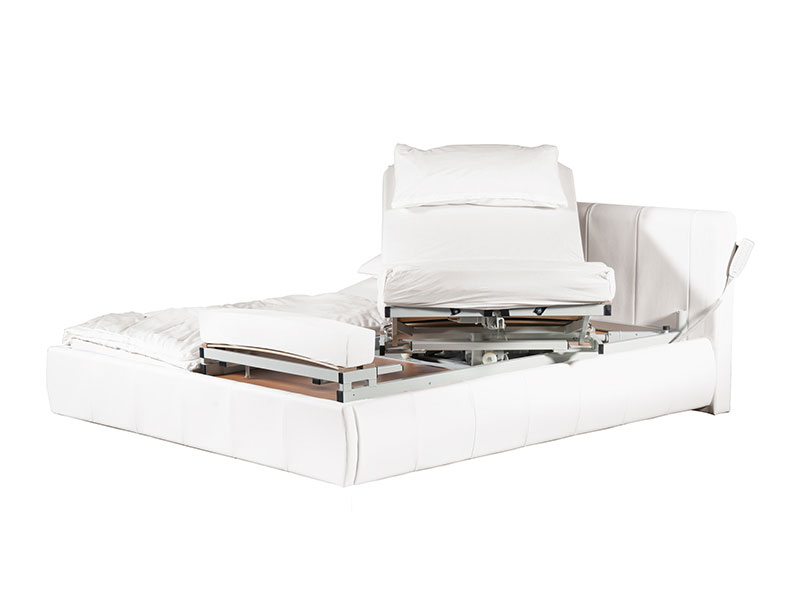 Doppelbett mit Einlegerahmen in Drehpositon