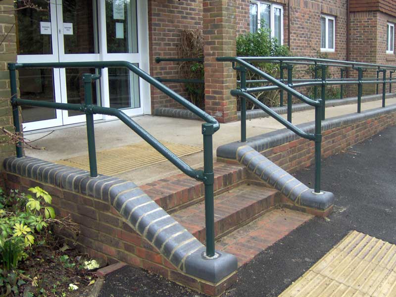 Geländer-Bausatz für Treppe und Rampe