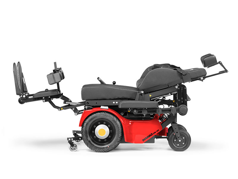 Elektro-Rollstuhl in der Liegeposition