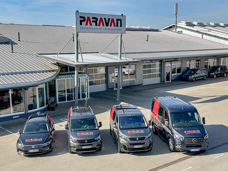 behindertengerecht umgebaute Fahrzeuge f&uuml;r die Fahrschule