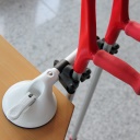 Duo-Gehstockhalter am Tisch